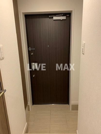 【玄関】クレヴィスタ赤羽