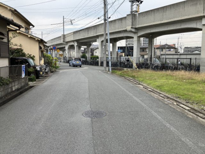 【前面道路含む現地写真】 | 加古川市加古川町溝之口
