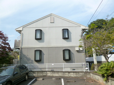 ★敷地内駐車場★（空き状況・使用料等詳細はご確認下さい）