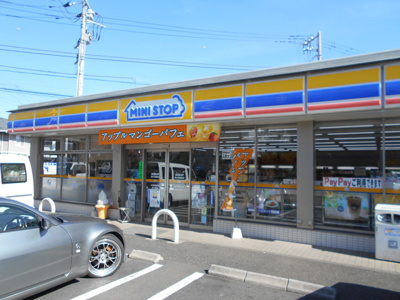 コンビニ