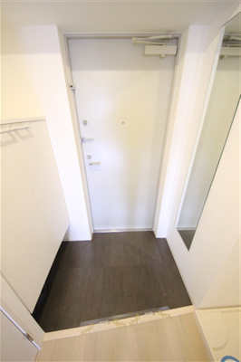 【玄関】 | セレニテ北久宝寺