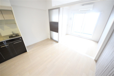 【洋室】 | セレニテ北久宝寺