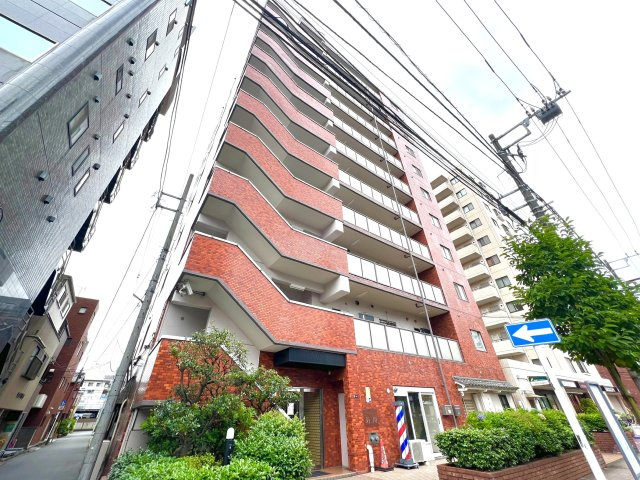 シャンボール菊川の外観