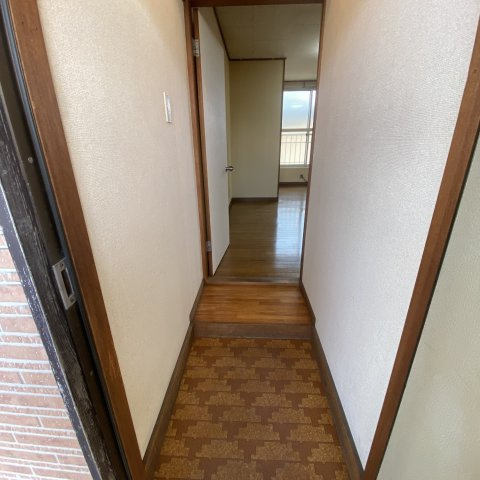 橋本ハイツの玄関|きれいな玄関です