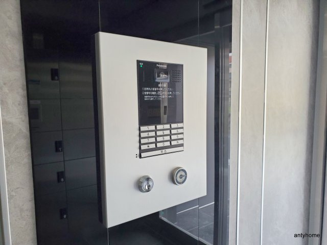 ルシール西三国　仲介手数料無料のセキュリティ