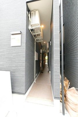 【エントランス】 | 三園二丁目アパートA　12772 | 毎日通るエントランスはこのようになっています