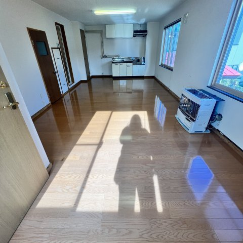 中西ビルの内装