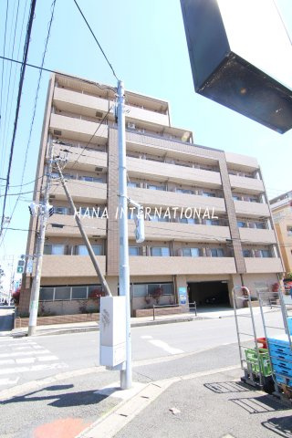 グランシャルム南行徳IF58番館の外観