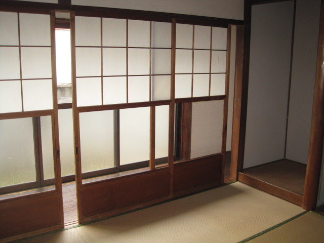 山口市道祖町の一戸建ての和室|和室、ちょっとしたくつろぎスペースにいかがでしょうか