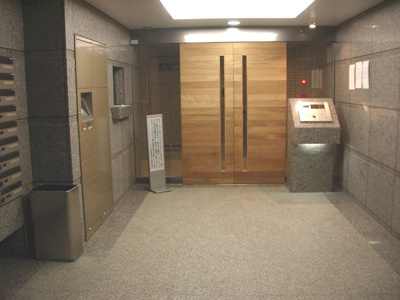【エントランス】 | ルーブル新宿西落合六番館　12775 | オートロック付きで安心セキュリティ