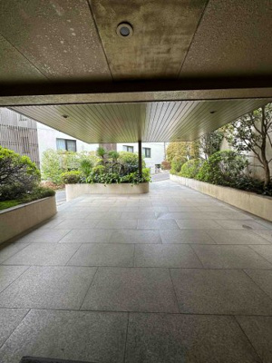 【エントランス】 | 青葉台ロイヤルガーデン