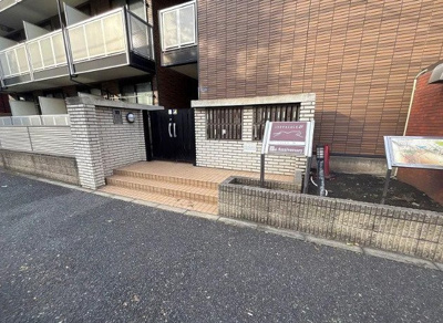 【エントランス】 | レオパレス和