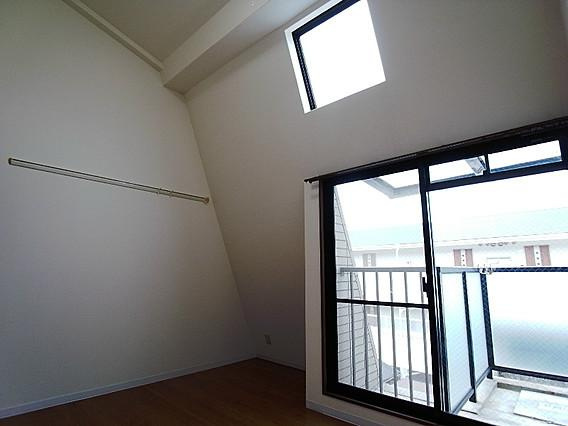 エステムコート東灘の居間・リビング