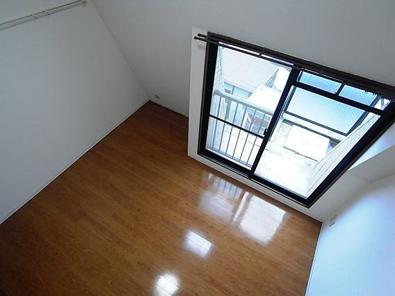 エステムコート東灘の居間・リビング