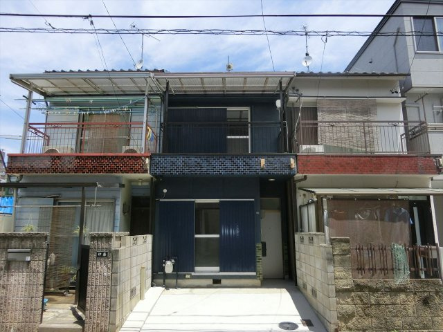 天白区古川町長屋の外観|天白区古川町長屋