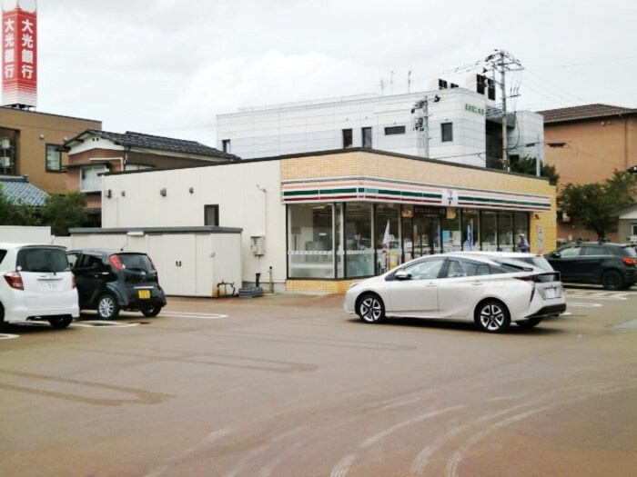 グランツの駐車場|車をお持ちの方に嬉しい駐車場付きの物件です