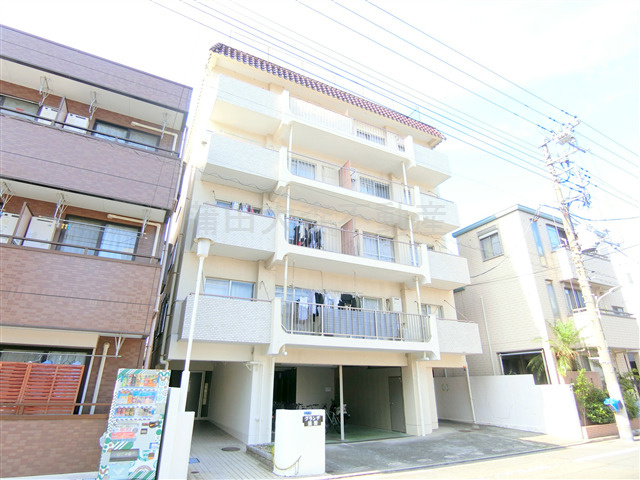 グランデ蒲田の外観