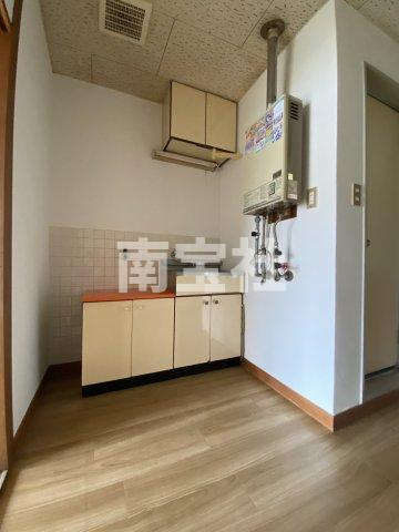 【居間・リビング】