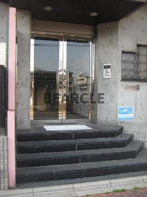 【エントランス】 | COLLEAGUE