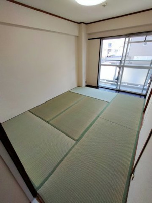  | メゾン瓜生堂