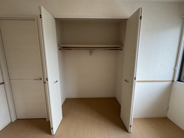 ウインド フィルの収納|クローゼット（洋室６帖）