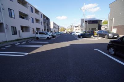 【駐車場】 | ハッピースマイル Ⅲ