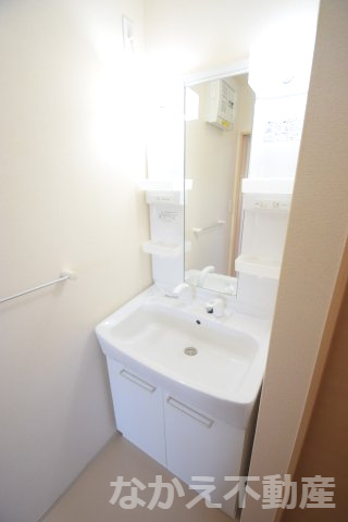 【洗面所】 | 忙しい朝には欠かせない洗面所です