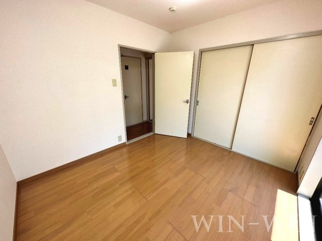 サンハイム鈴木 Aの洋室