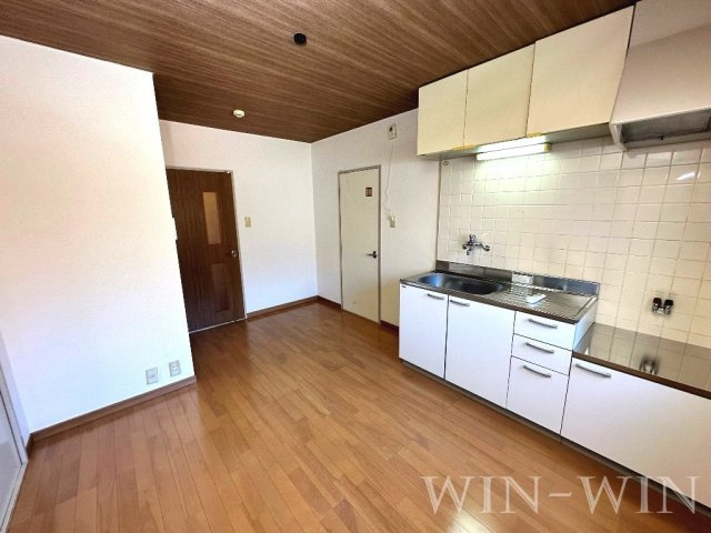 サンハイム鈴木 Aの居間・リビング