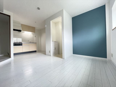 【居間・リビング】 | ブルーム楽音寺 | こちらの居間で趣味の時間をお楽しみください