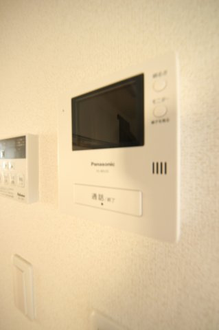 アスカ　Ｅ棟のセキュリティ|カメラ付インターホン