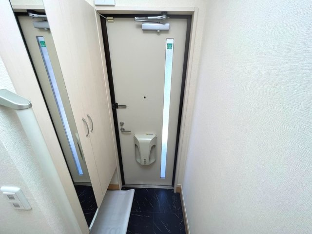 セゾン藏の玄関