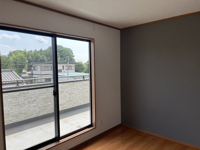 日向町　建売住宅の洋室