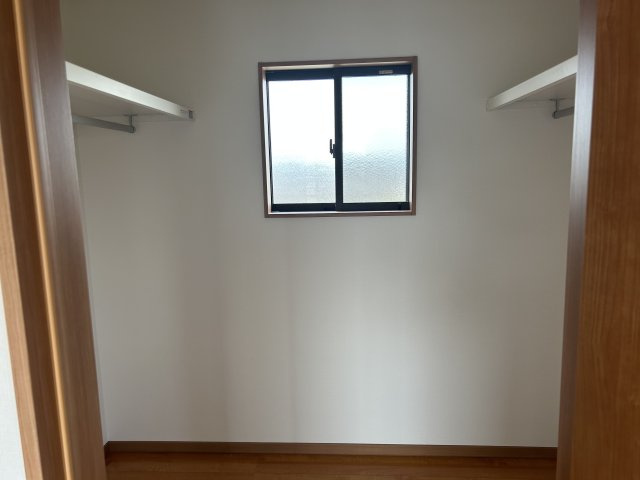 日向町　建売住宅の収納