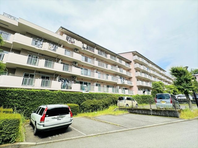 八王子パークヒル宇津木台　第二団地３号棟の駐車場|～駐車場空き要事前確認～