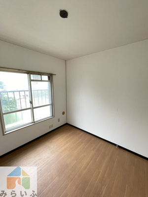 【洋室】 | 仲田苑