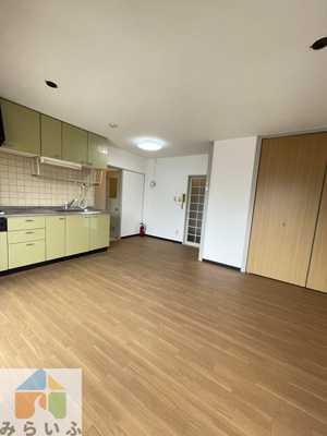 【居間・リビング】 | 仲田苑