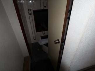 【玄関】 | 三井ビル