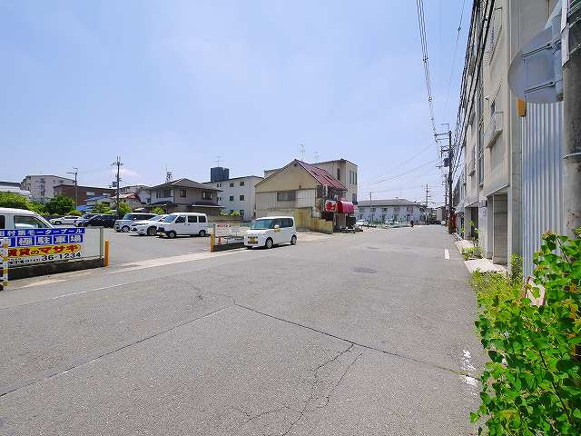 ＫＫビルの周辺