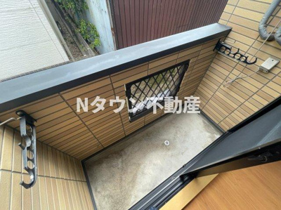 【バルコニー】 | Woodstock | 陽当たり良好なバルコニーです