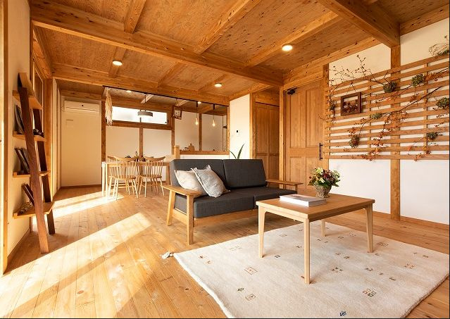 都城市蔵原町の新築一戸建の居間・リビング