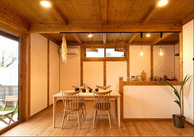 都城市蔵原町の新築一戸建のダイニング