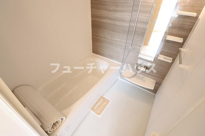 ウィット　デセールの浴室