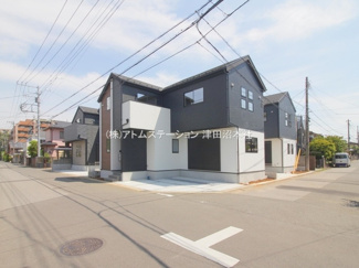 【前面道路含む現地写真】