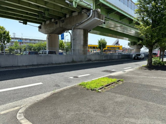 【前面道路含む現地写真】 | 前面道路含む現地写真です