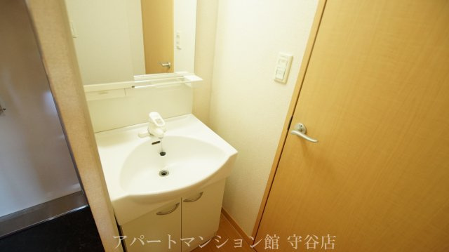 レオパレスきららcの独立洗面台|画像7