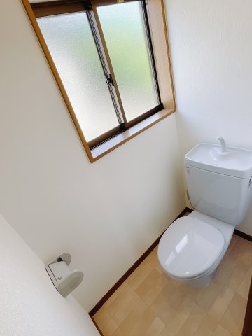 岩崎貸家のトイレ