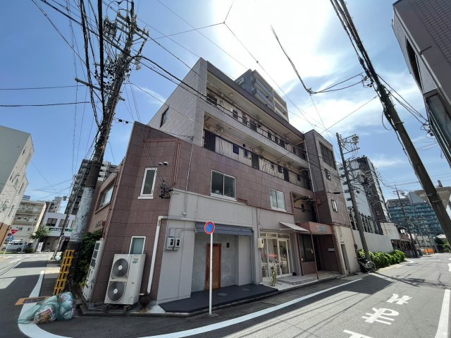 ヨシコービル泉の外観|ヨシコービル泉