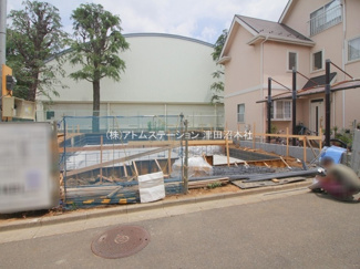 【前面道路含む現地写真】