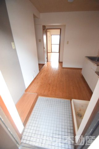 【玄関】 | 落ち着いた玄関です